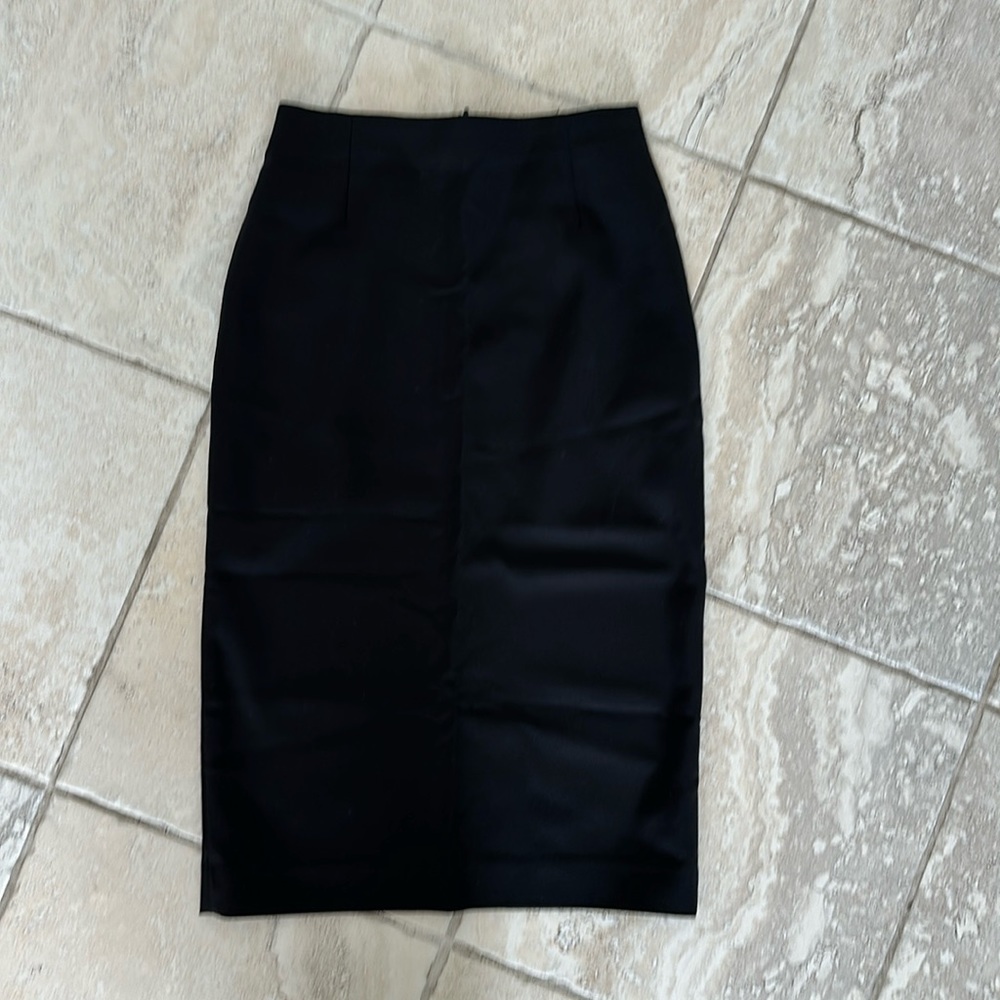 Black H&M Pencil Skirt